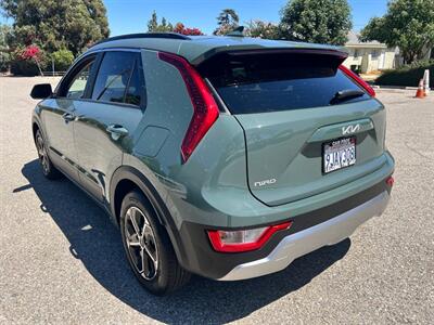 2024 Kia Niro EX - Photo 5 - Rancho Cucamonga, CA 91730
