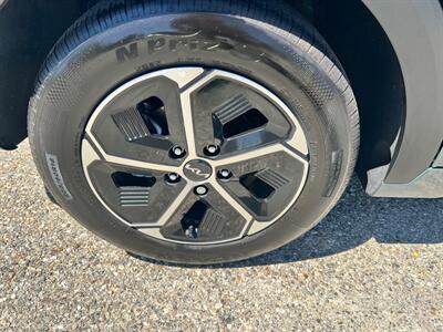 2024 Kia Niro EX - Photo 18 - Rancho Cucamonga, CA 91730