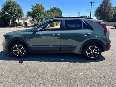2024 Kia Niro EX - Photo 4 - Rancho Cucamonga, CA 91730