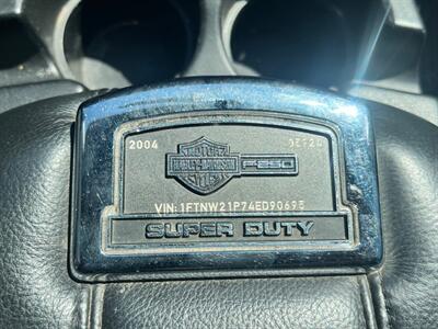 2004 Ford F-250 Super Duty Lariat   - Photo 23 - Rancho Cucamonga, CA 91730