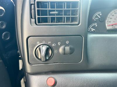 2004 Ford F-250 Super Duty Lariat   - Photo 25 - Rancho Cucamonga, CA 91730