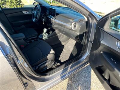 2023 Kia Forte LXS   - Photo 15 - Rancho Cucamonga, CA 91730