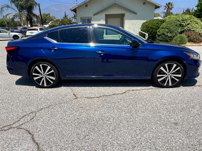 2019 Nissan Altima 2.5 SR   - Photo 8 - Rancho Cucamonga, CA 91730