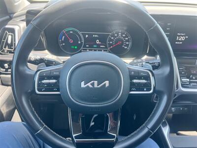 2023 Kia Sorento Hybrid EX   - Photo 8 - Rancho Cucamonga, CA 91730