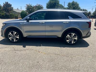 2023 Kia Sorento Hybrid EX   - Photo 4 - Rancho Cucamonga, CA 91730