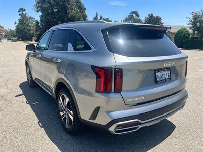 2023 Kia Sorento Hybrid EX   - Photo 5 - Rancho Cucamonga, CA 91730