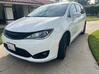 2020 Chrysler Pacifica Touring L   - Photo 1 - Rancho Cucamonga, CA 91730