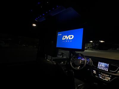 2020 Chrysler Pacifica Touring L   - Photo 23 - Rancho Cucamonga, CA 91730