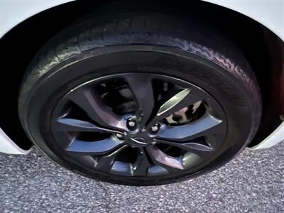 2020 Chrysler Pacifica Touring L   - Photo 28 - Rancho Cucamonga, CA 91730