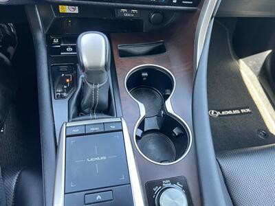 2022 Lexus RX 450h - Photo 13 - Rancho Cucamonga, CA 91730