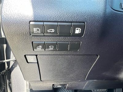2022 Lexus RX 450h - Photo 14 - Rancho Cucamonga, CA 91730