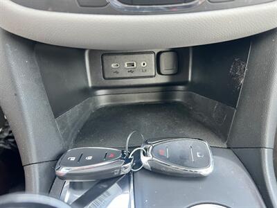 2021 Chevrolet Equinox LS   - Photo 16 - Rancho Cucamonga, CA 91730