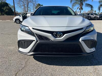 2024 Toyota Camry SE   - Photo 2 - Rancho Cucamonga, CA 91730