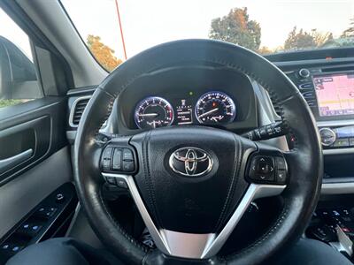 2015 Toyota Highlander XLE   - Photo 19 - Rancho Cucamonga, CA 91730