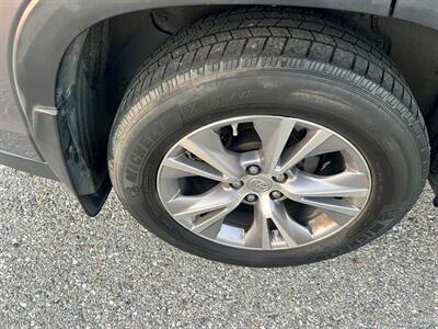 2015 Toyota Highlander XLE   - Photo 27 - Rancho Cucamonga, CA 91730