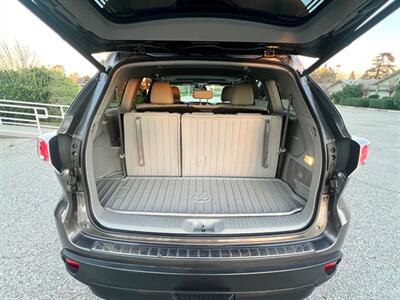 2015 Toyota Highlander XLE   - Photo 18 - Rancho Cucamonga, CA 91730