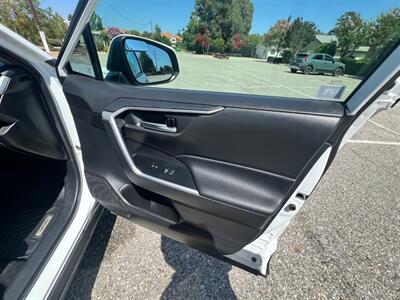 2021 Toyota RAV4 XLE Premium - Photo 22 - Rancho Cucamonga, CA 91730