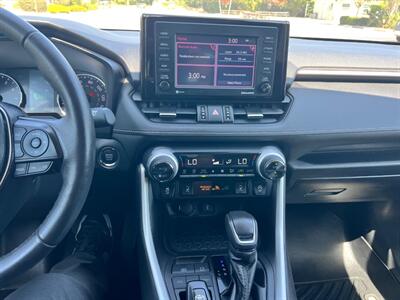 2021 Toyota RAV4 XLE Premium - Photo 11 - Rancho Cucamonga, CA 91730