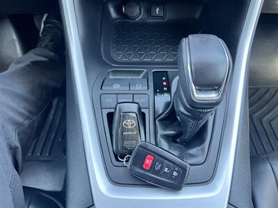 2021 Toyota RAV4 XLE Premium - Photo 13 - Rancho Cucamonga, CA 91730