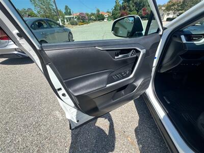 2021 Toyota RAV4 XLE Premium - Photo 16 - Rancho Cucamonga, CA 91730