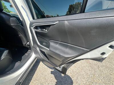 2021 Toyota RAV4 XLE Premium - Photo 20 - Rancho Cucamonga, CA 91730
