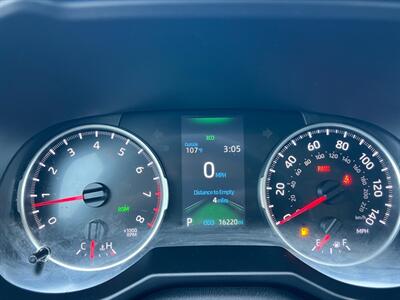 2022 Toyota RAV4 XLE   - Photo 13 - Rancho Cucamonga, CA 91730