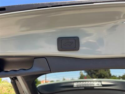 2022 Toyota RAV4 XLE   - Photo 10 - Rancho Cucamonga, CA 91730