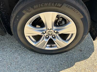 2022 Toyota RAV4 XLE   - Photo 24 - Rancho Cucamonga, CA 91730