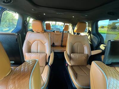 2022 Chrysler Pacifica Hybrid Pinnacle   - Photo 14 - Rancho Cucamonga, CA 91730