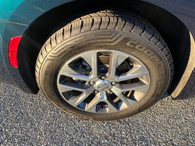 2022 Chrysler Pacifica Hybrid Pinnacle   - Photo 30 - Rancho Cucamonga, CA 91730