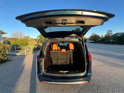 2022 Chrysler Pacifica Hybrid Pinnacle   - Photo 20 - Rancho Cucamonga, CA 91730