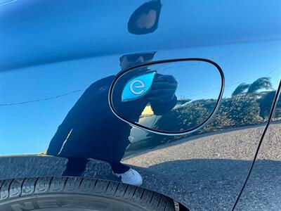 2022 Chrysler Pacifica Hybrid Pinnacle   - Photo 32 - Rancho Cucamonga, CA 91730