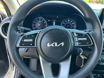 2023 Kia Forte LXS   - Photo 14 - Rancho Cucamonga, CA 91730