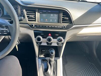 2019 Hyundai ELANTRA SE   - Photo 11 - Rancho Cucamonga, CA 91730