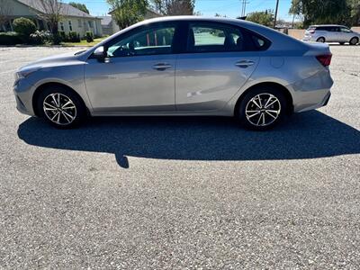 2023 Kia Forte LXS - Photo 4 - Rancho Cucamonga, CA 91730