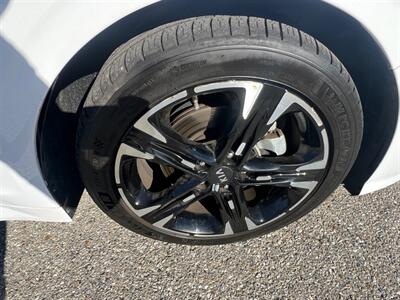 2023 Kia K5 GT-Line   - Photo 21 - Rancho Cucamonga, CA 91730