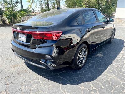 2024 Kia Forte LXS - Photo 6 - Rancho Cucamonga, CA 91730