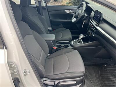 2022 Kia Forte LXS - Photo 19 - Rancho Cucamonga, CA 91730