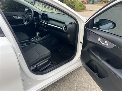 2022 Kia Forte LXS - Photo 18 - Rancho Cucamonga, CA 91730