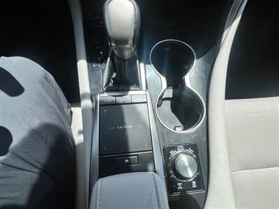 2021 Lexus RX 350 - Photo 15 - Rancho Cucamonga, CA 91730