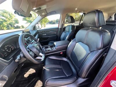 2023 Honda Pilot EX-L   - Photo 17 - Rancho Cucamonga, CA 91730