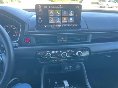 2023 Honda Pilot EX-L   - Photo 11 - Rancho Cucamonga, CA 91730