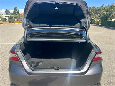 2018 Toyota Camry SE - Photo 18 - Rancho Cucamonga, CA 91730