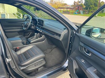 2024 Honda CR-V Hybrid Sport-L   - Photo 15 - Rancho Cucamonga, CA 91730