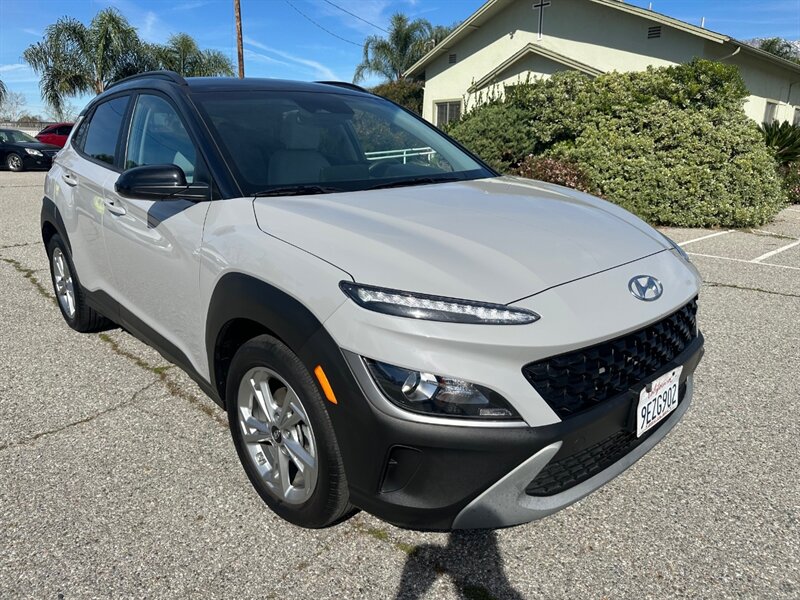 2023 Hyundai KONA SEL   - Photo 1 - Rancho Cucamonga, CA 91730