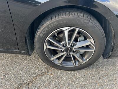 2022 Kia Forte LXS Technology Package   - Photo 21 - Rancho Cucamonga, CA 91730