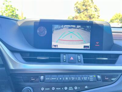 2019 Lexus ES 350 Luxury - Photo 12 - Rancho Cucamonga, CA 91730