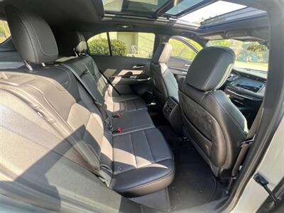 2023 Cadillac XT4 Sport   - Photo 6 - Rancho Cucamonga, CA 91730