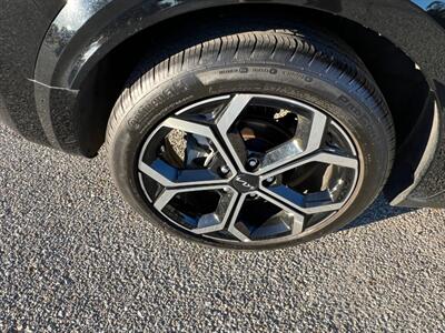 2023 Kia Niro EX Touring   - Photo 27 - Rancho Cucamonga, CA 91730