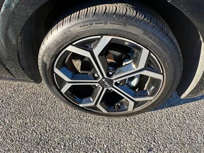 2023 Kia Niro EX Touring   - Photo 26 - Rancho Cucamonga, CA 91730